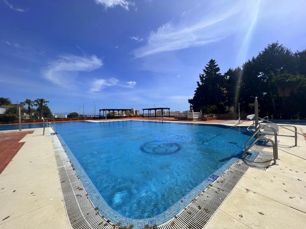 Appartamento Tropical y , contemporáneo cerca de la playa! Torremolinos Esterno foto