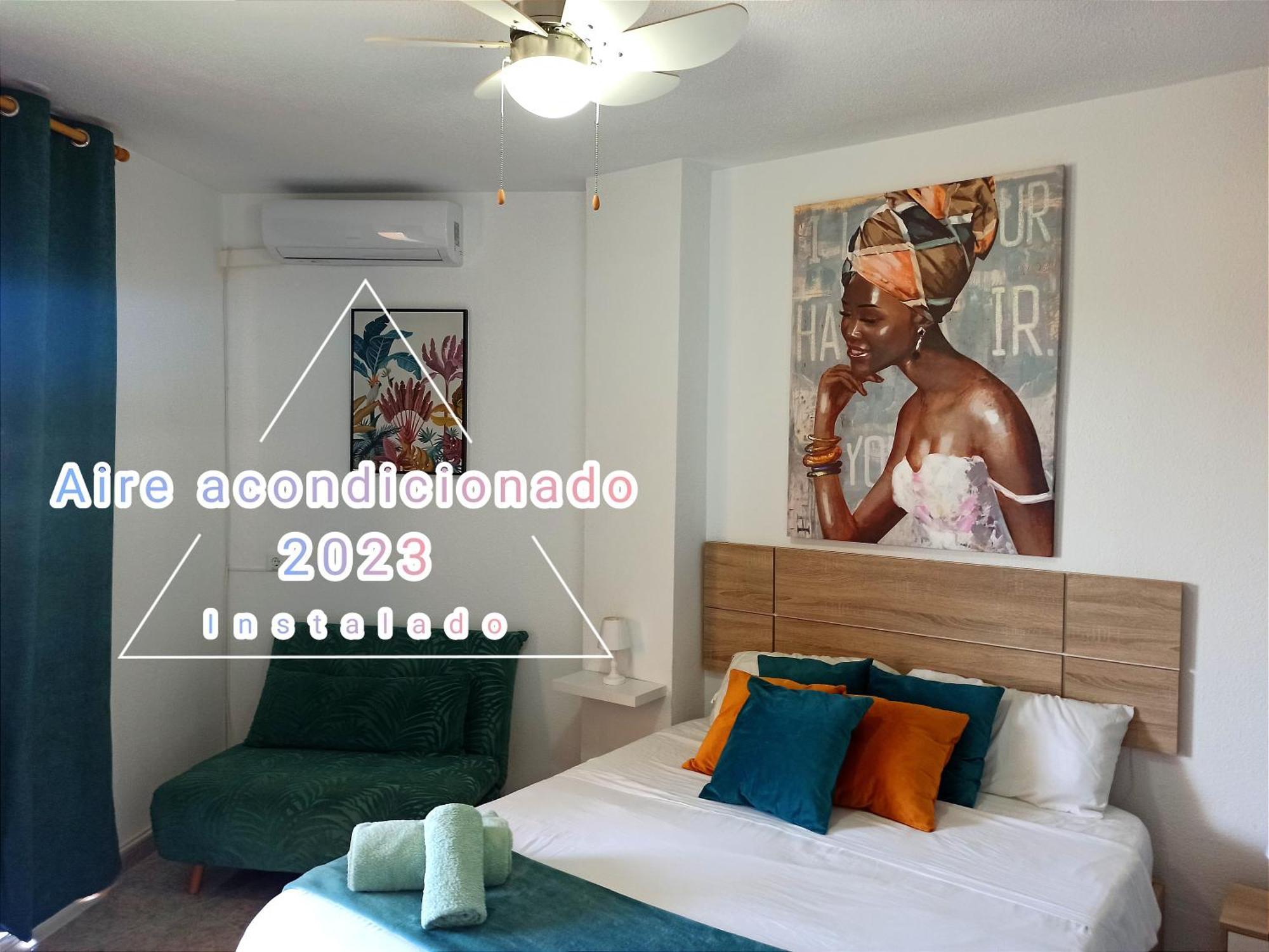 Appartamento Tropical y , contemporáneo cerca de la playa! Torremolinos Esterno foto